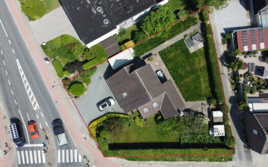 Open bebouwing met 4 slaapkamers en dubbele garage gelegen te Opwijk – ref.: 4570